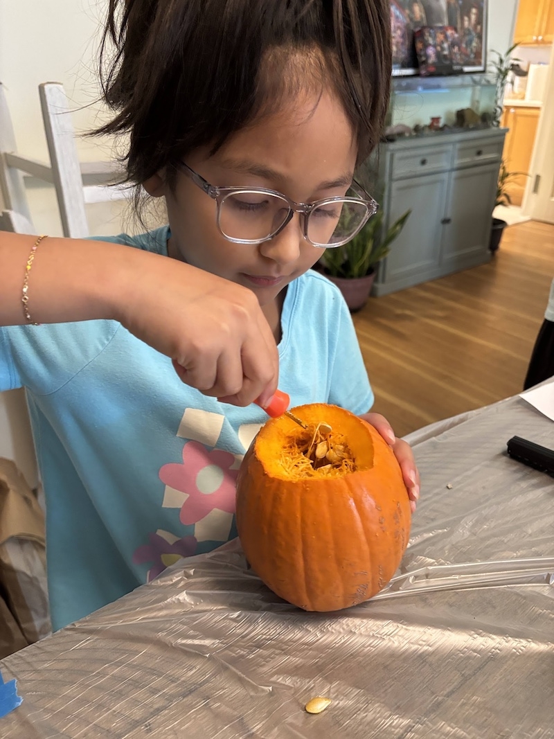 Halloween Craft with Annie